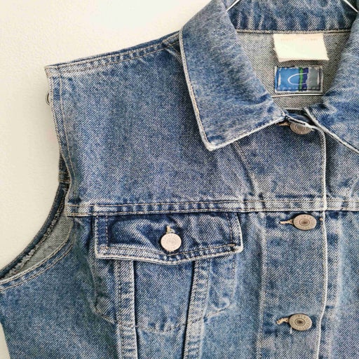 Sleeveless denim vest