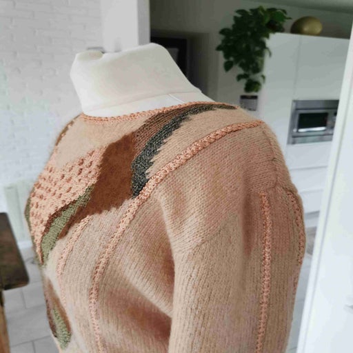 90's sweater