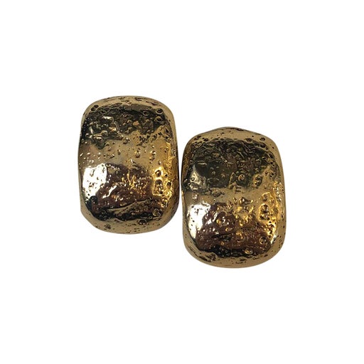 Clip-on earrings