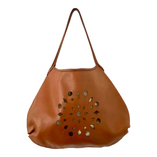 Leather handbag