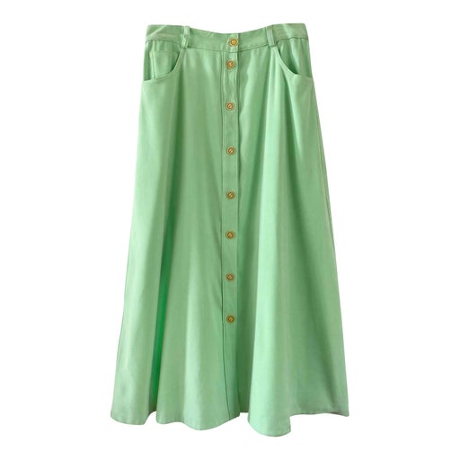 Long buttoned skirt