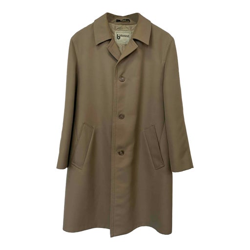 Short trapeze trench coat