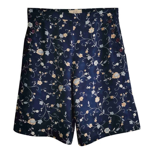 Short fluide à fleurs