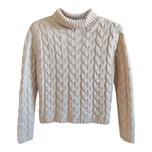 Pull court torsadé