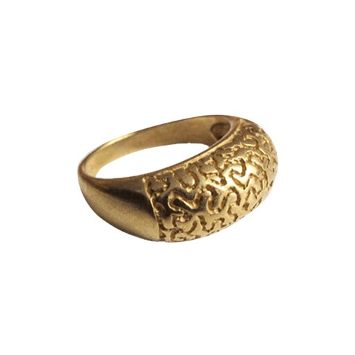 Golden metal ring