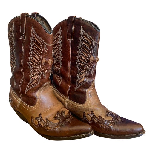 Leather cowboy boots