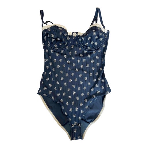 Body Cacharel
