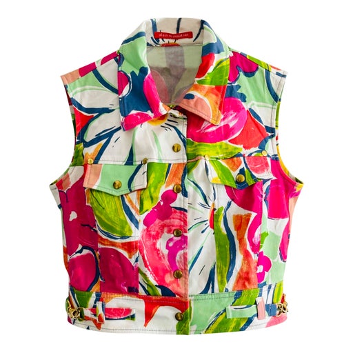 Sleeveless jacket