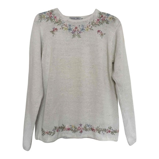 Pull brodé de fleurs