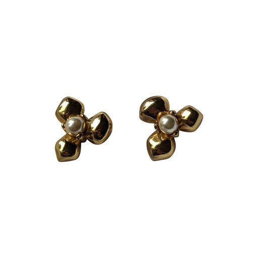 Boucles d'oreilles Guy Laroche