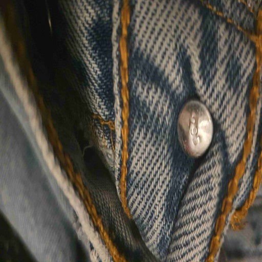 Jean Levi's 501 W27L34