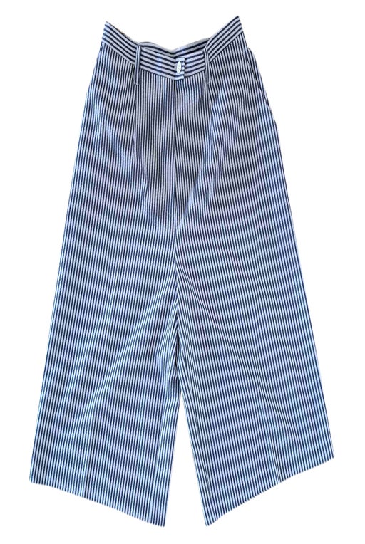 Striped bermuda shorts