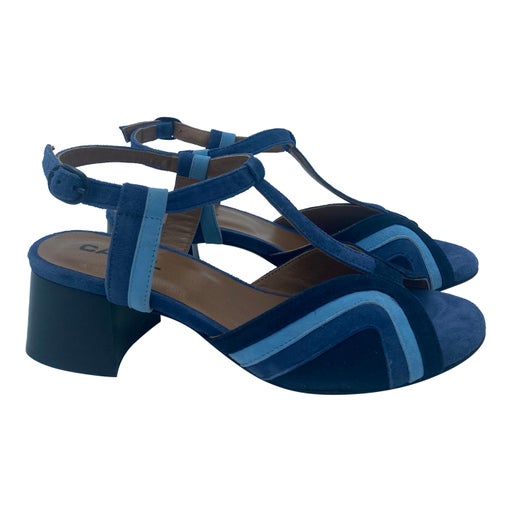 Carel sandals