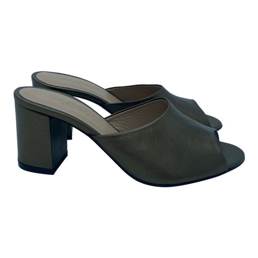 Carel mules
