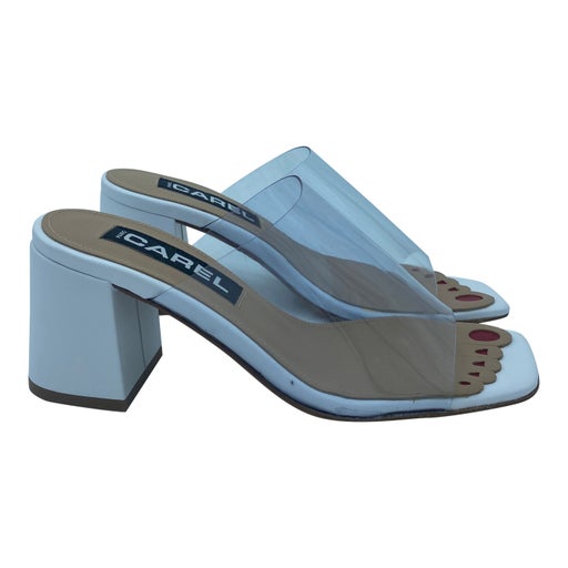 Carel mules
