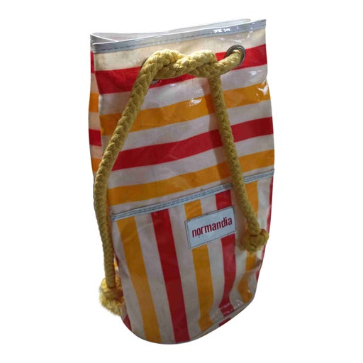Sac à dos à rayures