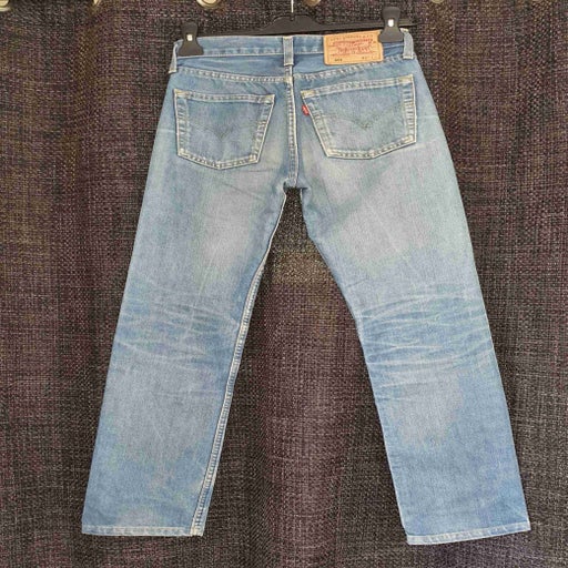 Jean Levi's 501 W27L34