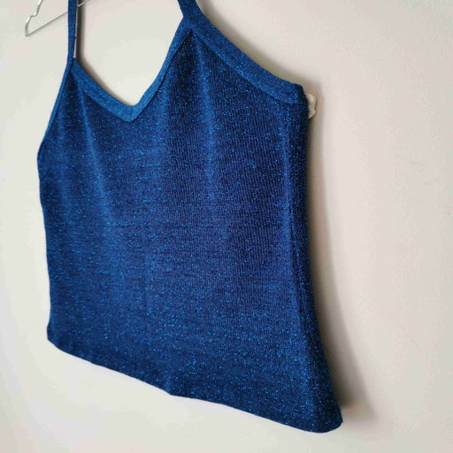 90's bare back