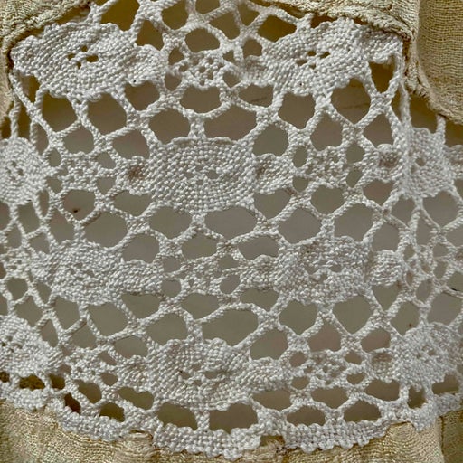 Robe dos nu en lin et crochet