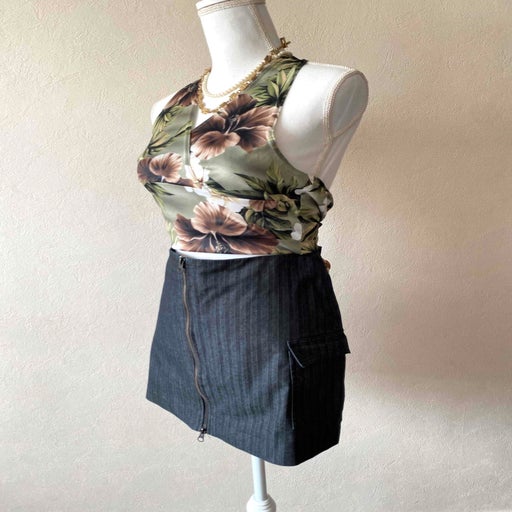 Floral halter top