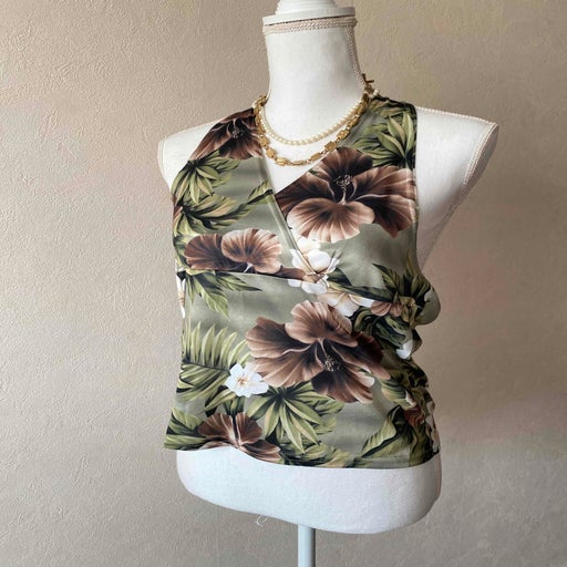 Floral halter top
