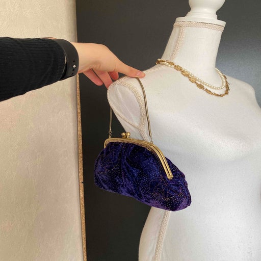 Mini sac en velours et paillettes