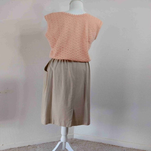 Silk pleated skirt
