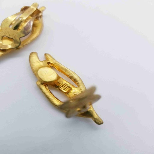 Clip-on earrings