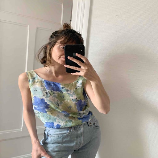Floral top