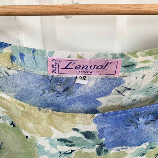 Floral top