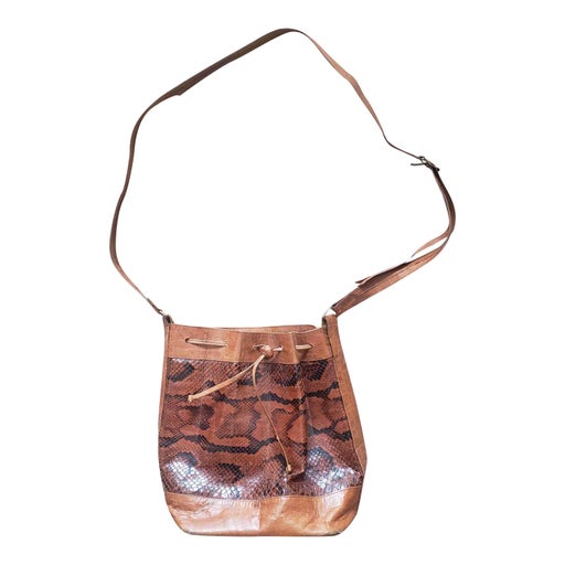 Leather bag
