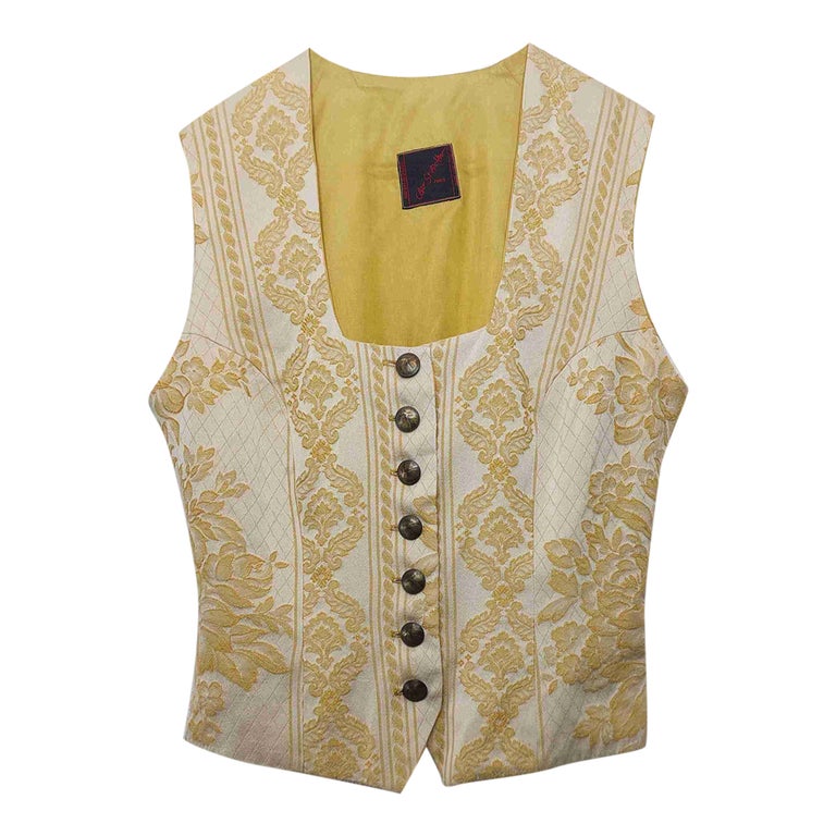 Embroidered top