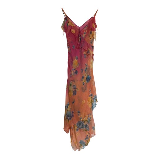 Robe en voile à fleurs