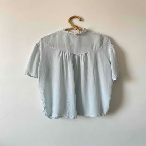 Blouse brodée en soie