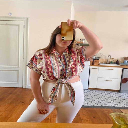 Blouse provençale à nouer