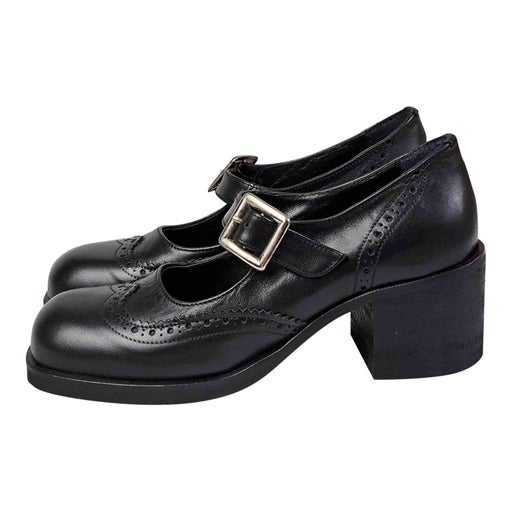 Babies en cuir