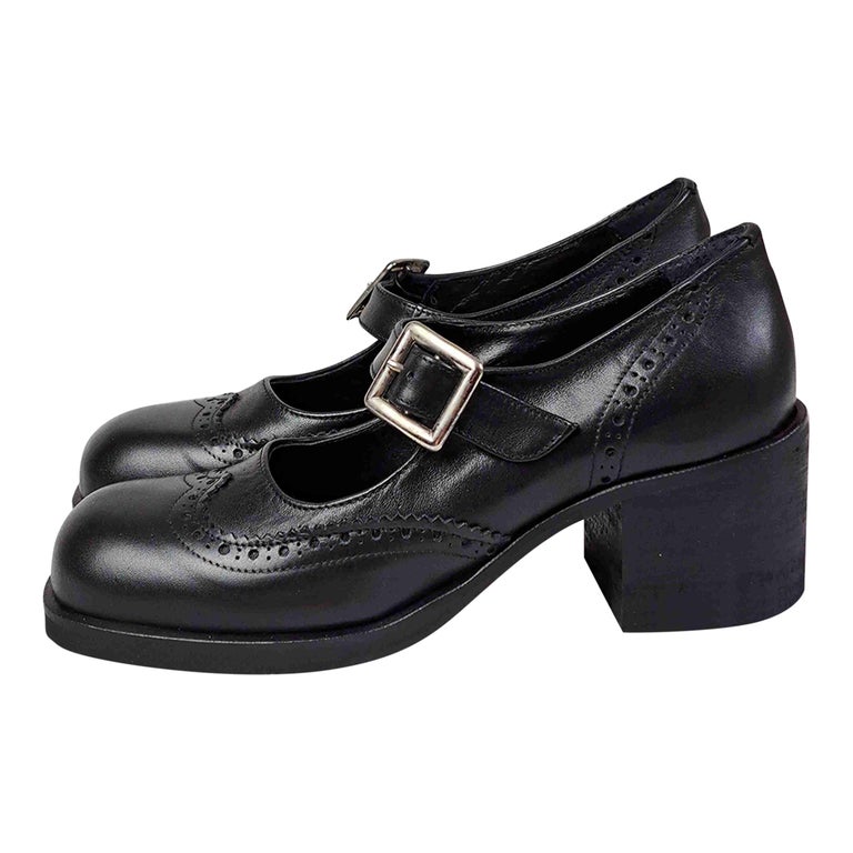 Babies en cuir