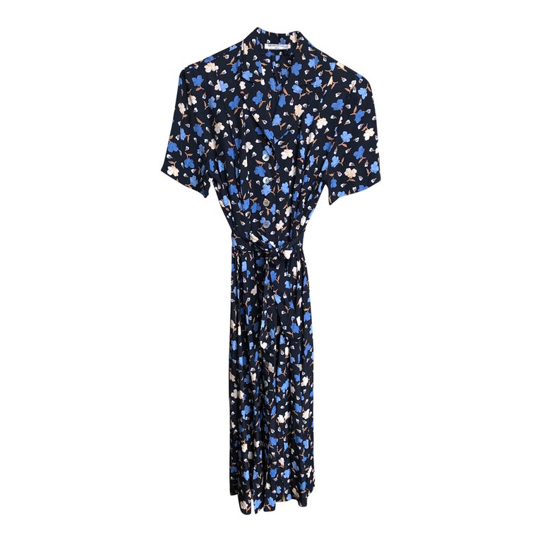 Robe boutonnée à fleurs