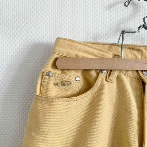 mom jeans