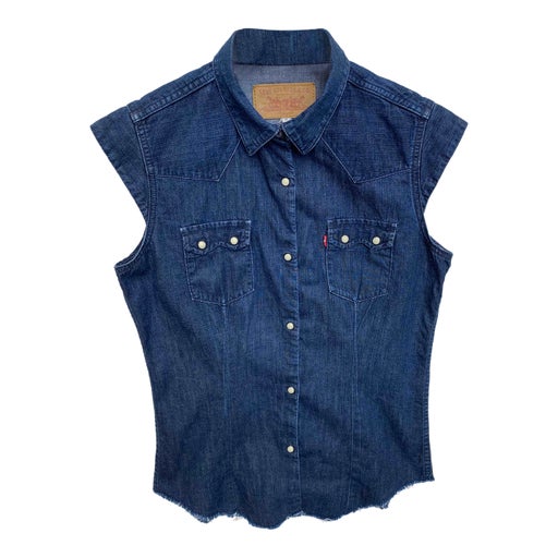 Top Levi's