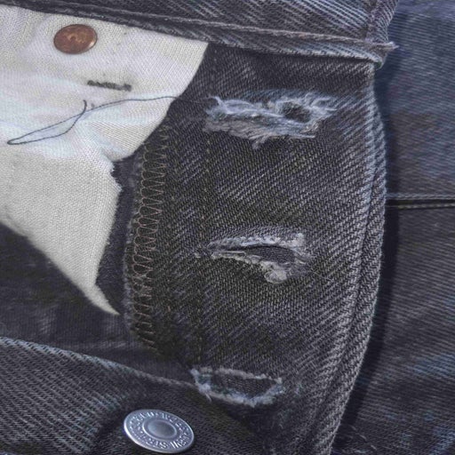Jean Levi's 501 W24L30