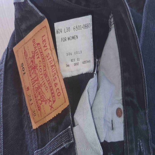 Jean Levi's 501 W24L30