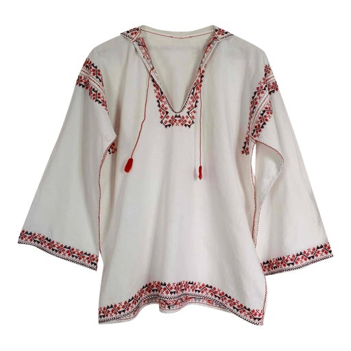 Blouse brodée
