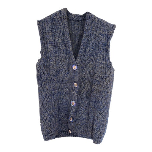 Cable wool cardigan