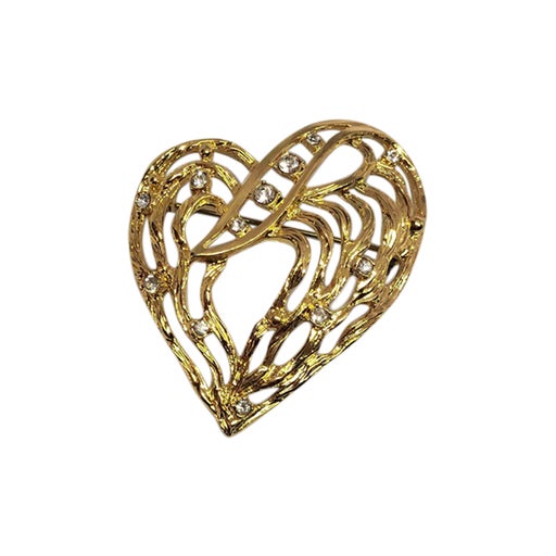 heart brooch