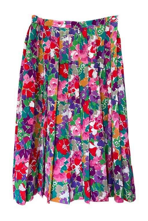 Floral pleated skirt