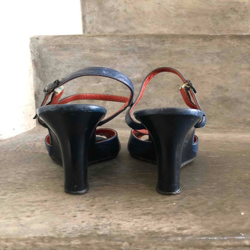 Yves Saint Laurent pumps