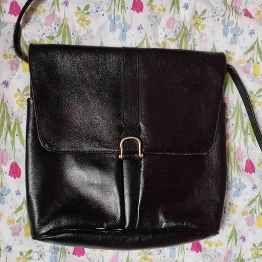 Leather bag