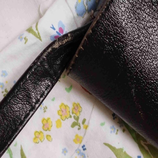Leather bag
