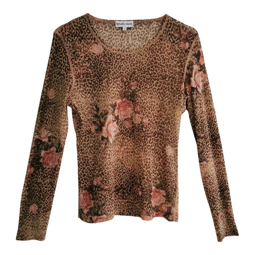 Leopard and flower top